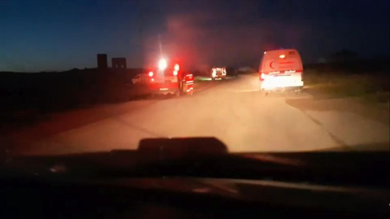 _原来如此车祸瞬间急速救援视频_视频车祸现场