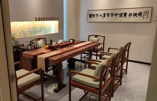 豪门创始人_福建富豪联姻_