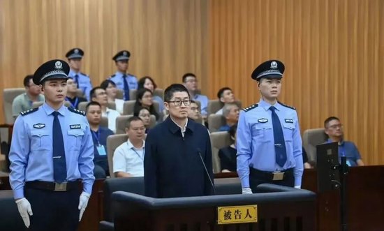 金融黑洞：朱从玖供词揭开系统性腐败，易会满终成抽血时代祭品_金融黑洞：朱从玖供词揭开系统性腐败，易会满终成抽血时代祭品_