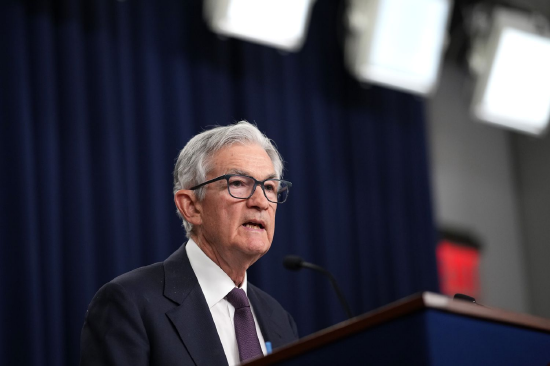 鲍威尔称美联储不会操之过急 贸易政策方向得由白宫定夺__鲍威尔称美联储不会操之过急 贸易政策方向得由白宫定夺