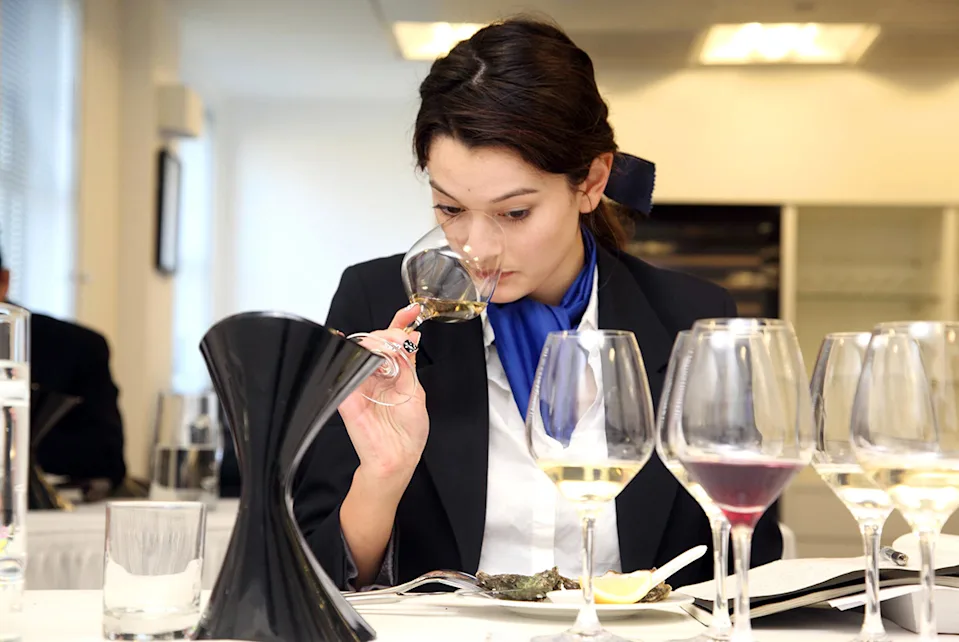 罕见报道！英伟达帝国“储君”：黄仁勋的一儿一女_罕见报道！英伟达帝国“储君”：黄仁勋的一儿一女_