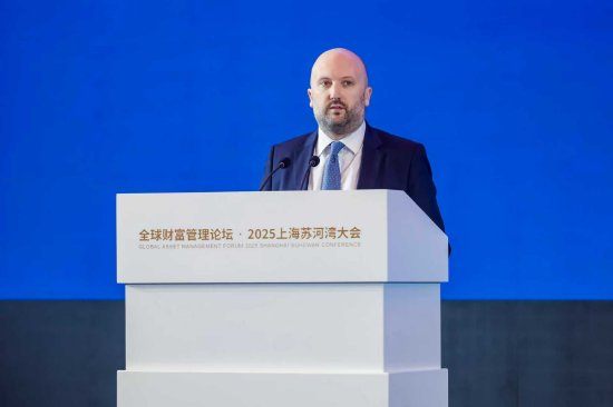 英国养老金三大支柱__英国养老金体系的特点及问题