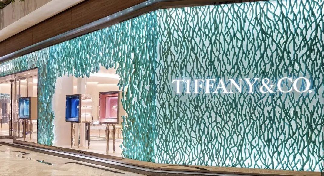 从Tiffany到老铺黄金，高净值人群的审美正在东移__从Tiffany到老铺黄金，高净值人群的审美正在东移