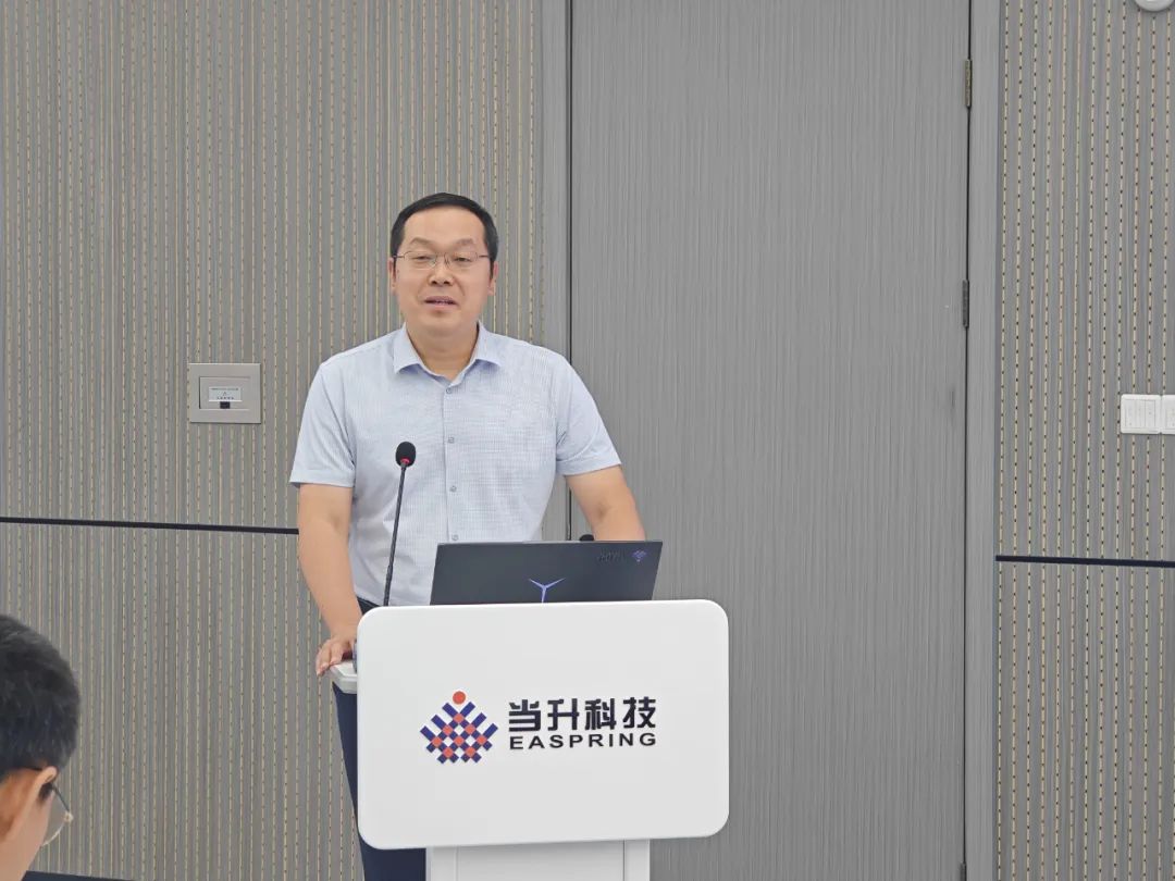 科技工作总结报告及工作计划_科技工作会议发言材料_