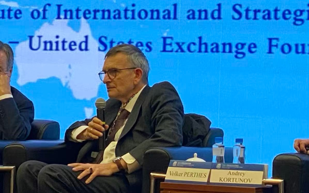 10月24日,联合国前副秘书长沃尔克·佩尔特斯出席“北阁对话”论坛。新京报记者 谢莲 摄