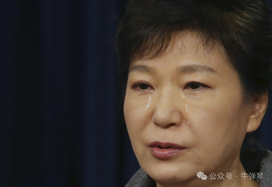 汗牛弹琴造句__牛弹琴告诉我们的道理