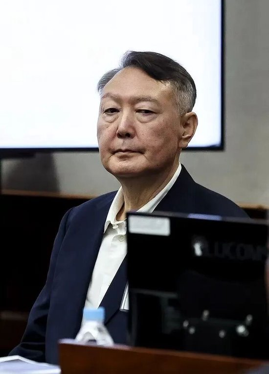 汗牛弹琴造句_牛弹琴告诉我们的道理_