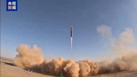 伊朗导弹击中以色列_伊朗向以色列发射导弹_