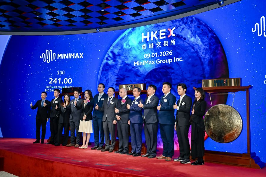 MiniMax接力：“红高腾阿爱”联手，押注大模型另一种活法