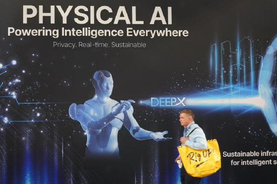 2月18日外盘头条：美伊核谈判达成总体共识 美布两油承压 苹果三款AI穿戴设备曝光 Meta扩大与英伟达的合作_2月18日外盘头条：美伊核谈判达成总体共识 美布两油承压 苹果三款AI穿戴设备曝光 Meta扩大与英伟达的合作_